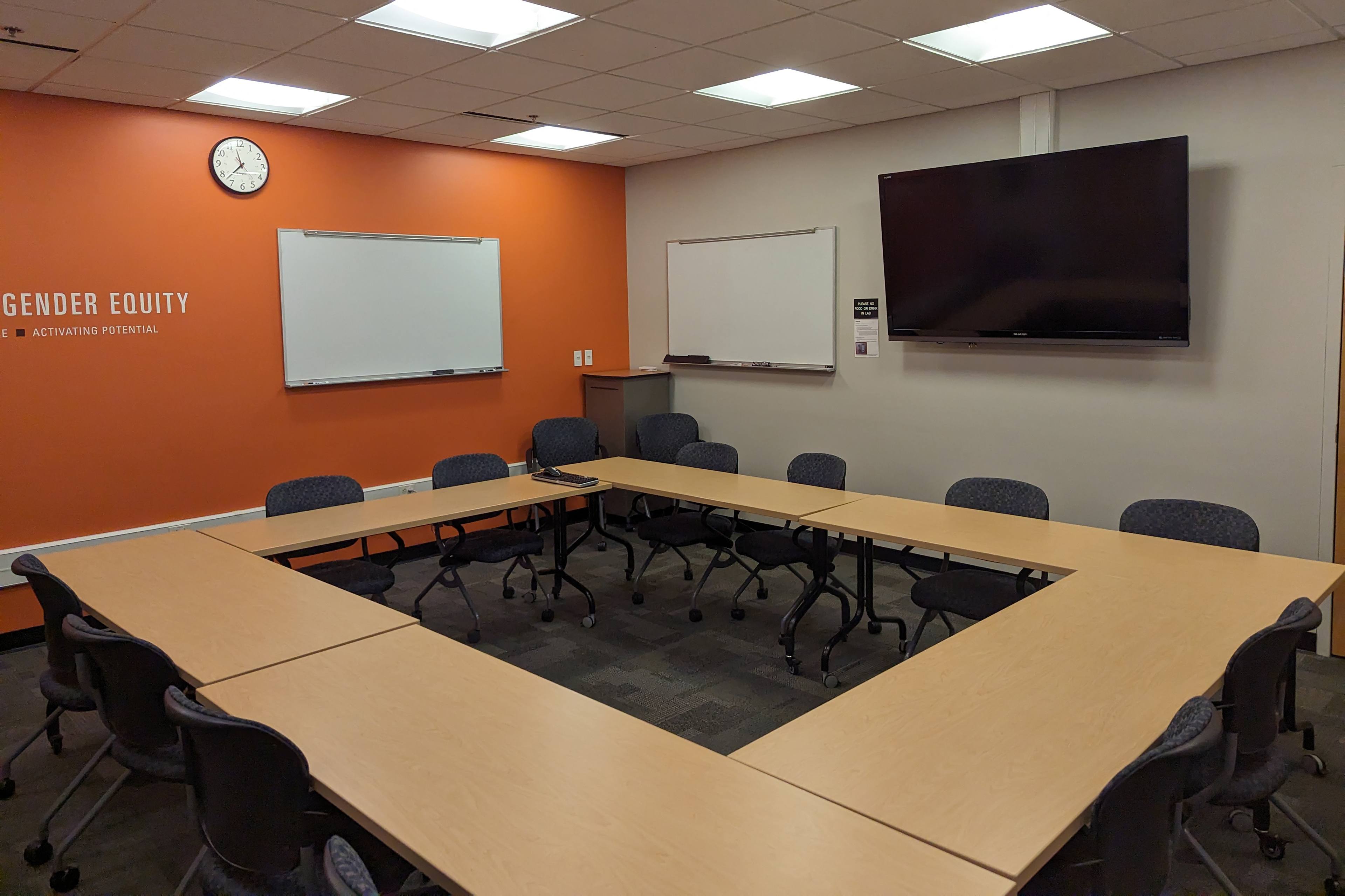 olscamp 113 side classroom view