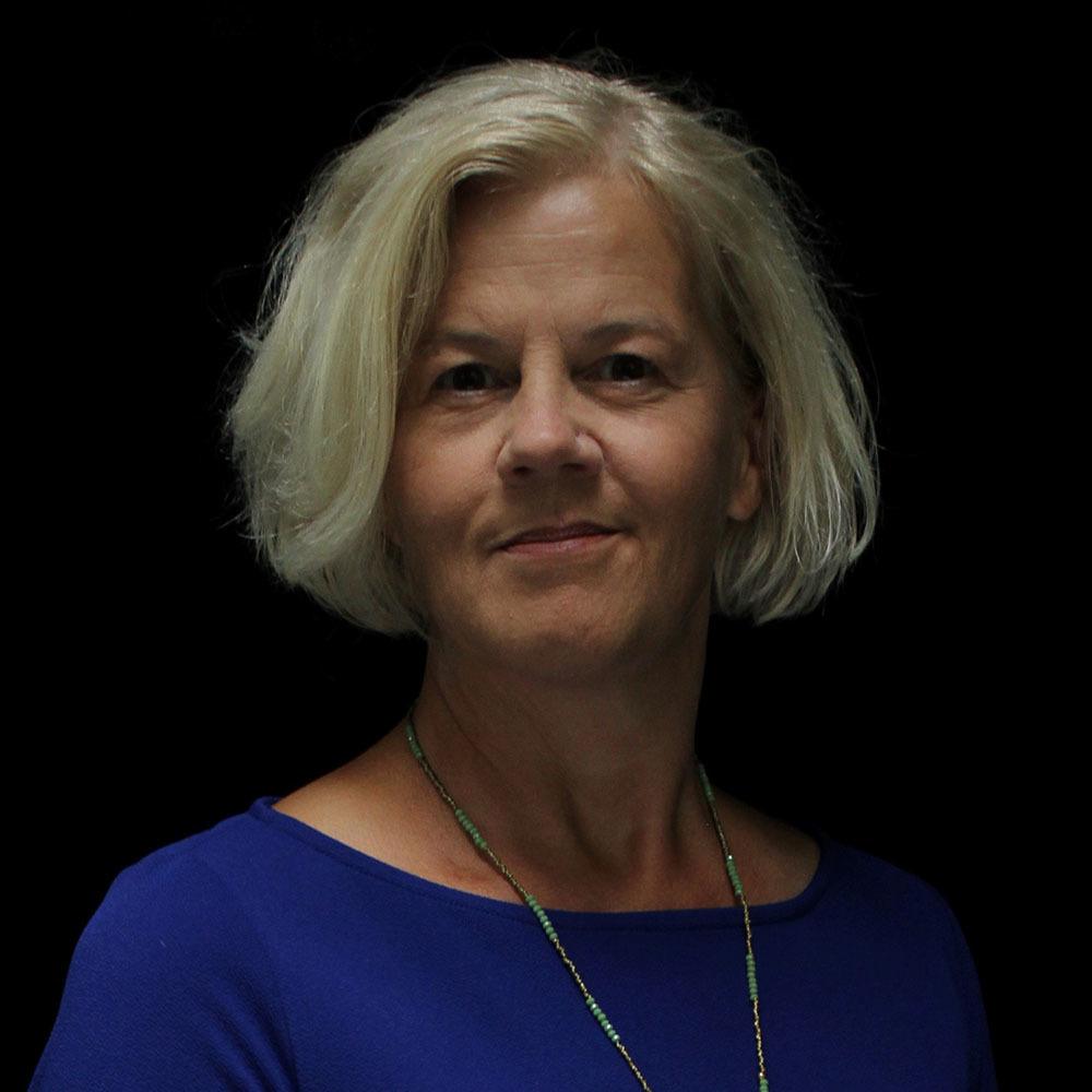 Beth Macy