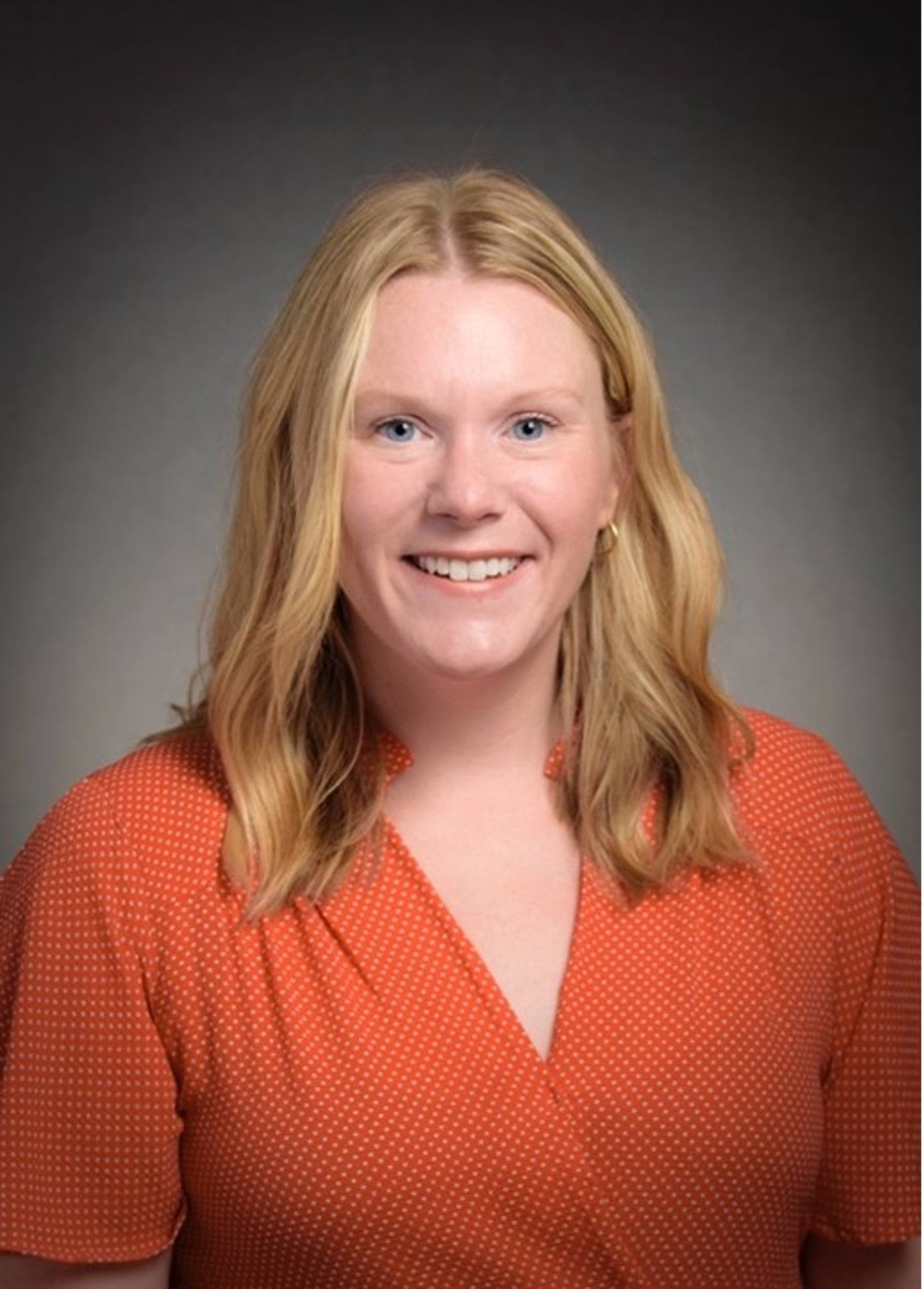 Headshot of Anna Rood