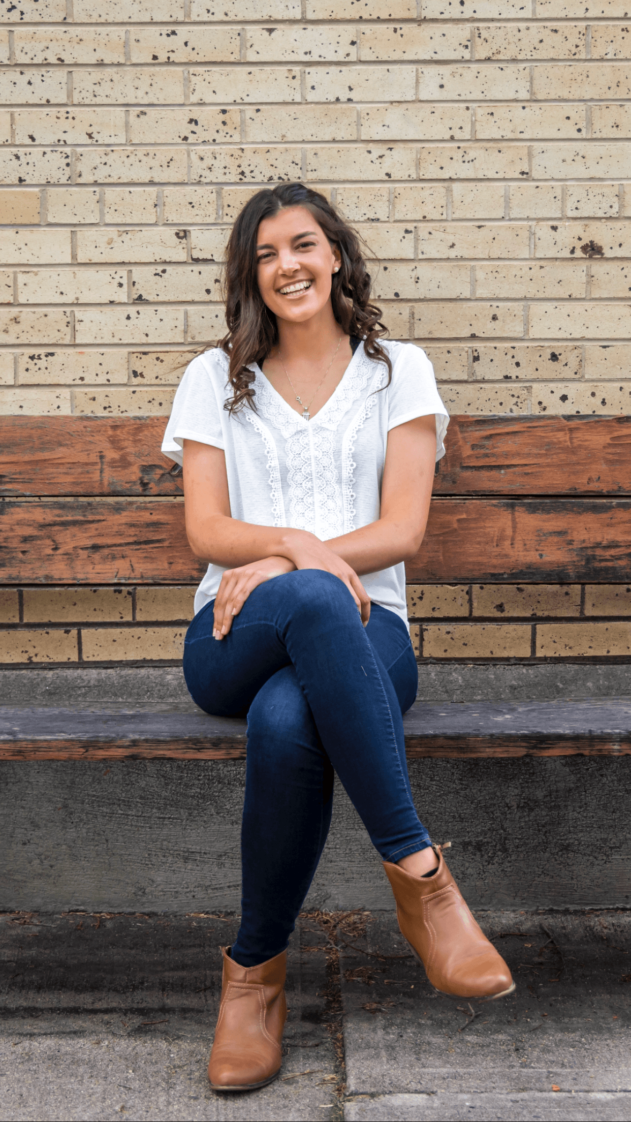 Isabelle Ponce-Pore