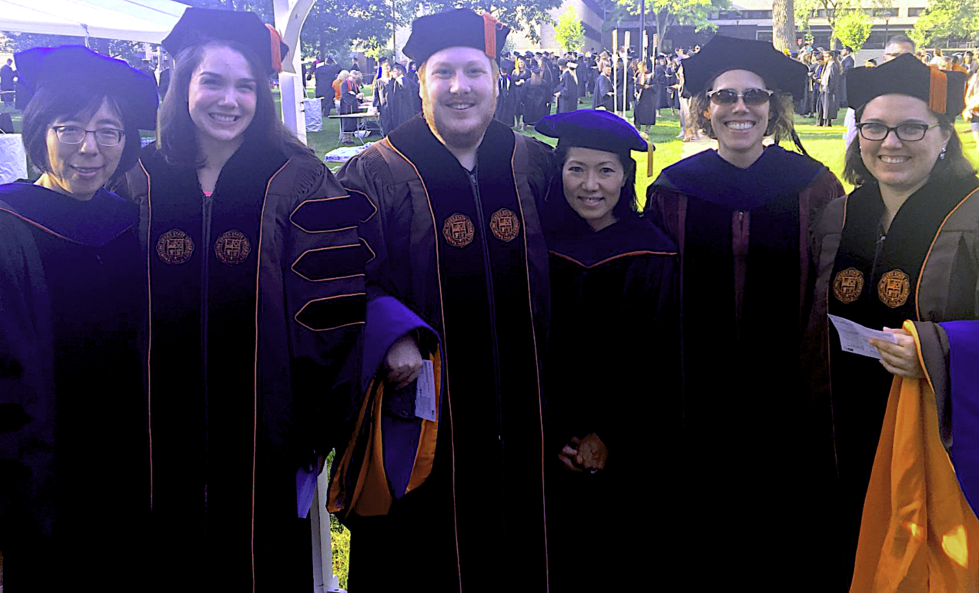 phd-grad-2018-group