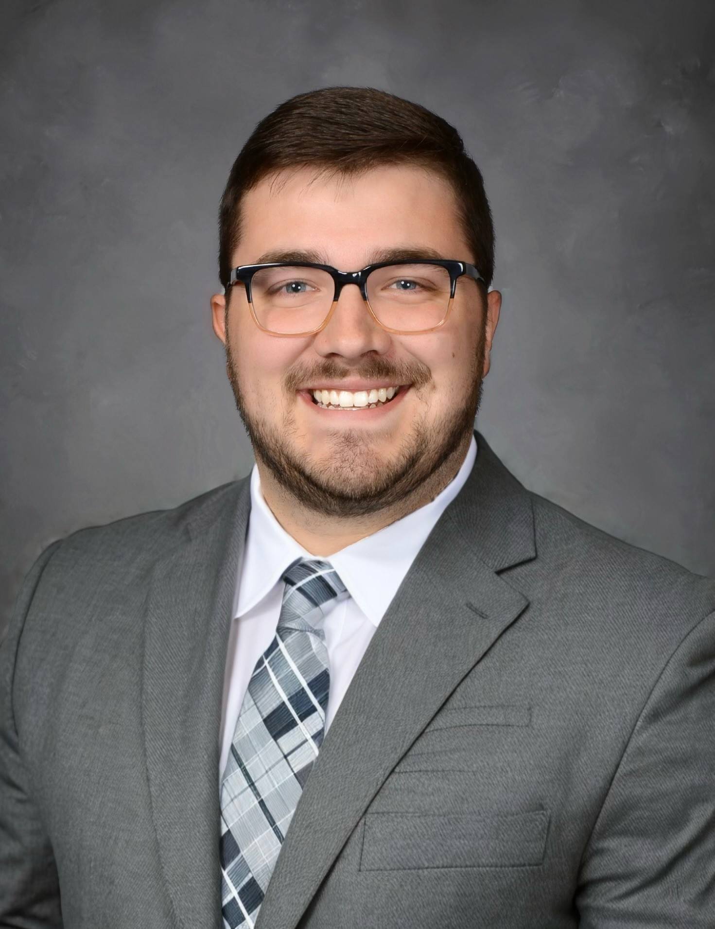 headshot Eli Boldt