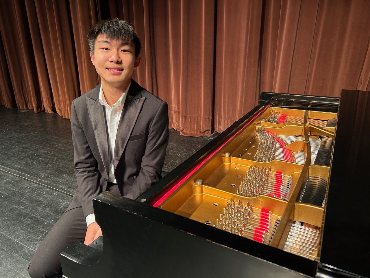 2025-dubois-first-prize-winner