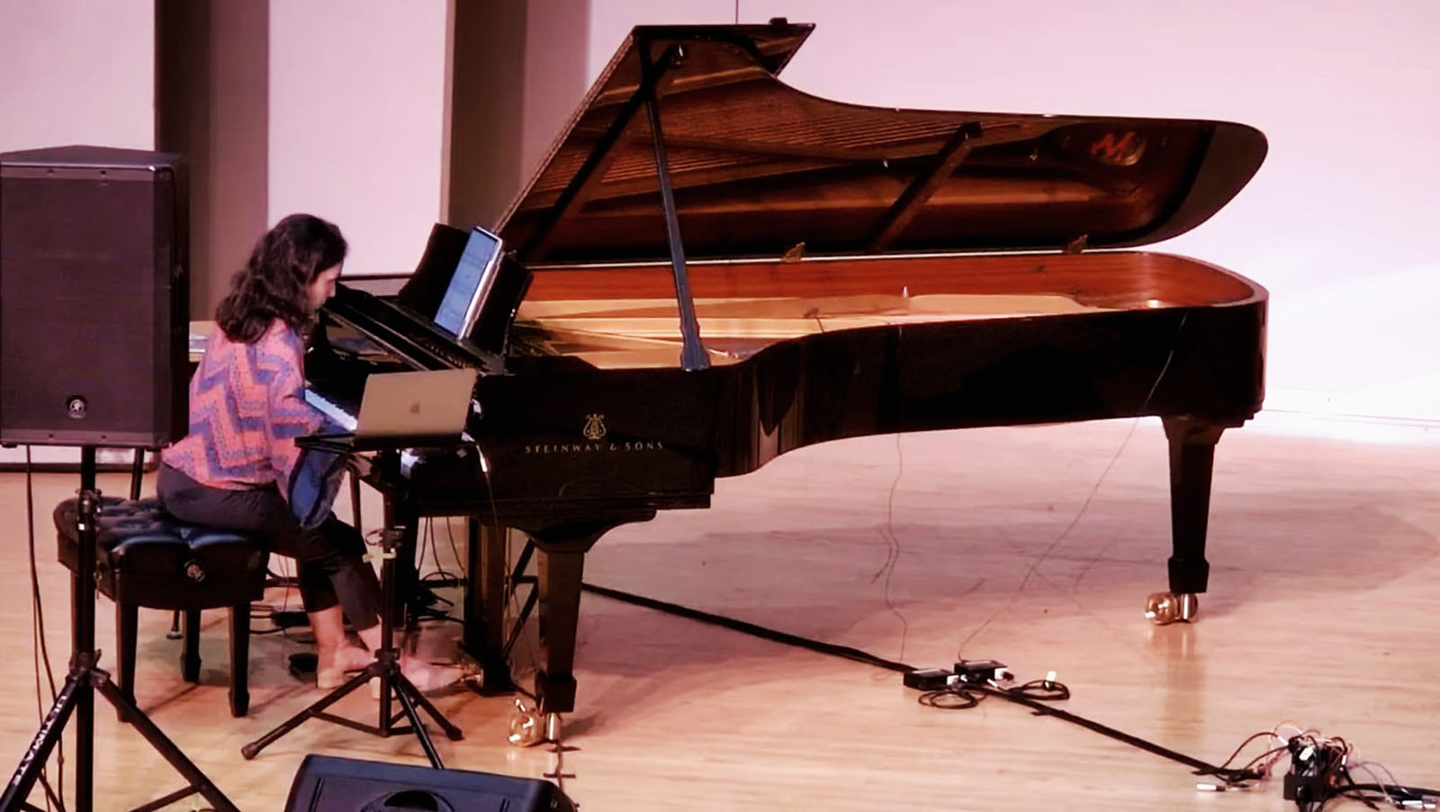 Nia Javaheri premiering Footprints in the Concrete at SPLICE