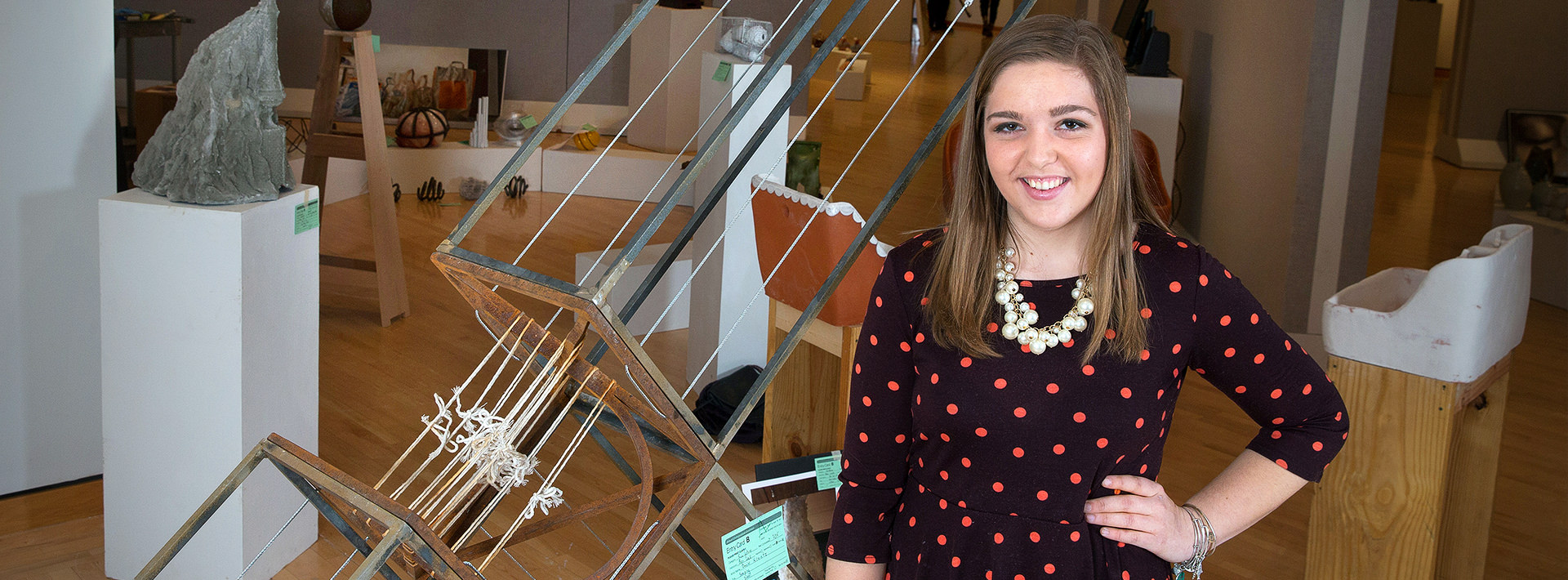 Scholarship winner finds career path in art 