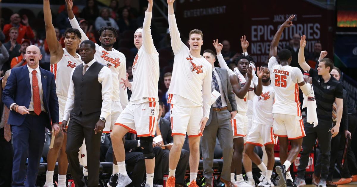 Men's Basketball advances to MAC Championship for first time in 17 years