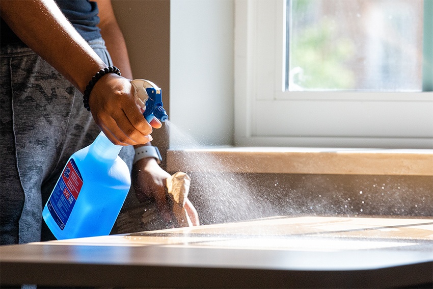ff-spraying-table