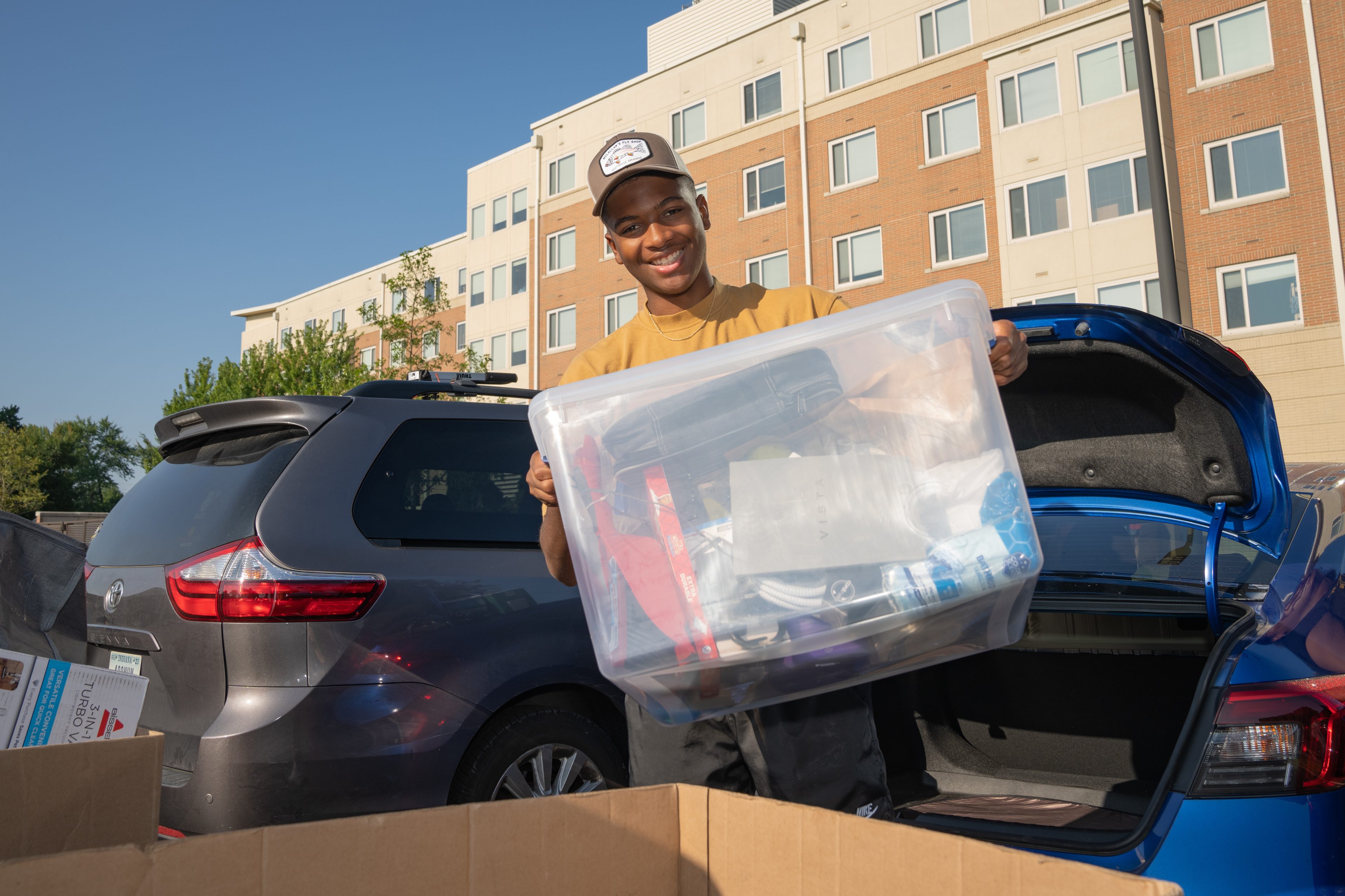 Early Move In
